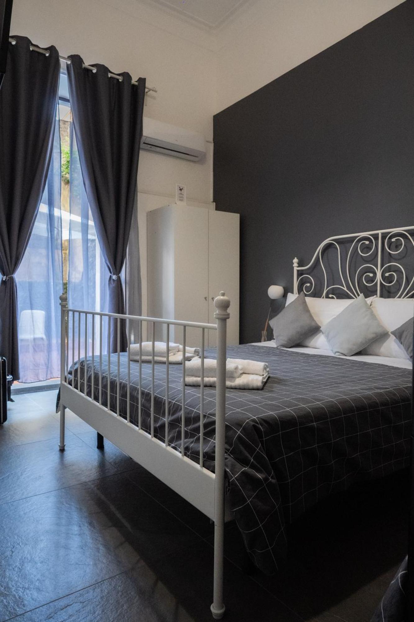 B&B Verga Catania Ngoại thất bức ảnh